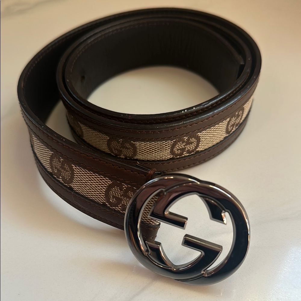 Gucci Brown and Tan Belt with Silver Buckle